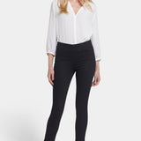 Skinny Ankle Pull-On Jeans - Black