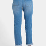 Margot Girlfriend Jeans - Vista Lakes