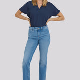 Marilyn Straight Jeans - Vista Lakes