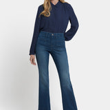 Ava Flared Jeans - Hugo Rain