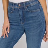Marilyn Straight Jeans In Petite - Wild River