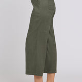 Wide Leg Cargo Capri Pants In Petite - Desert Green