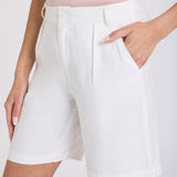 Relaxed Shorts In Petite - Optic White