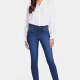 Ami Skinny Jeans In Petite - Cooper