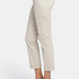 Margot Girlfriend Jeans In Petite - Feather