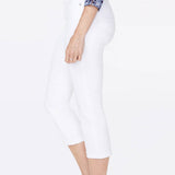 Chloe Skinny Capri Jeans In Petite - Optic White