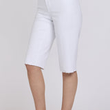 Kristie '80s Bermuda Denim Shorts In Petite - Optic White