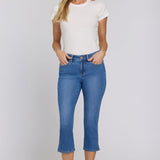 Chloe Capri Jeans In Petite - Blue Paradise