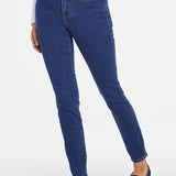 Ami Skinny Jeans In Petite - Quinn