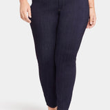 Ami Skinny Jeans In Plus Size - Mabel