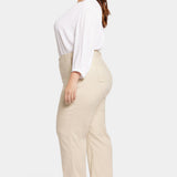 Marilyn Straight Pants In Plus Size - Feather