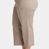 Wide Leg Cargo Capri Pants In Plus Size - Saddlewood