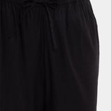 Breezy Bermuda Shorts In Plus Size - Black