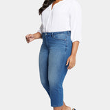 Relaxed Piper Crop Jeans In Plus Size - Melody
