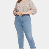 Margot Girlfriend Jeans In Plus Size - Angel