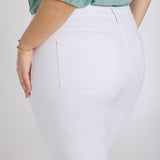 Chloe Capri Jeans In Plus Size - Optic White