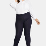 Skinny Ankle Pull-on Jeans In Plus Size - Rinse