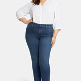Marilyn Straight Jeans In Plus Size - Cooper