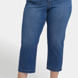 Relaxed Piper Crop Jeans In Plus Size - Costa Brava