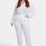 Margot Girlfriend Jeans In Plus Size - Optic White