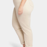 Margot Girlfriend Jeans In Plus Size - Feather