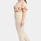 Margot Girlfriend Jeans In Plus Size - Feather