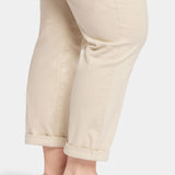Margot Girlfriend Jeans In Plus Size - Feather