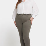 Margot Girlfriend Jeans In Plus Size - Vine Leaf