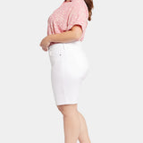 Briella 11 Inch Denim Shorts In Plus Size - Optic White