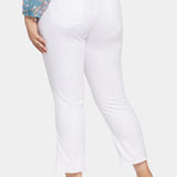 Marilyn Straight Ankle Jeans In Plus Size - Optic White