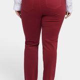 Marilyn Straight Jeans In Plus Size - Wild Currant