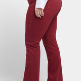 Marilyn Straight Jeans In Plus Size - Wild Currant