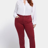 Marilyn Straight Jeans In Plus Size - Wild Currant