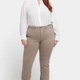 Marilyn Straight Jeans In Plus Size - Country Oak