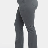 Marilyn Straight Jeans In Plus Size - Vine Leaf