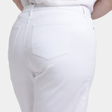Lilly Denim Shorts In Plus Size - Optic White