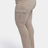 Sheri Slim Jeans In Plus Size - Saddlewood