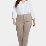 Sheri Slim Jeans In Plus Size - Saddlewood