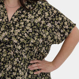 Becky Short Sleeved Blouse In Plus Size - Granada Garden