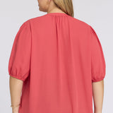 Short Puff Sleeved Popover Top in Plus Size - Chrysanthemum