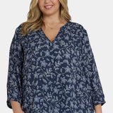 Pintuck Blouse In Plus Size - Lisette