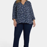 Pintuck Blouse In Plus Size - Lisette