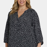 Pintuck Blouse In Plus Size - Francoise Dots