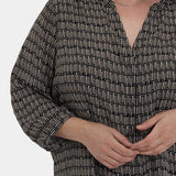Pintuck Blouse In Plus Size - Arrieta