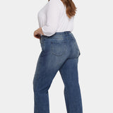 Teresa Wide Leg Jeans In Plus Size - Caliente