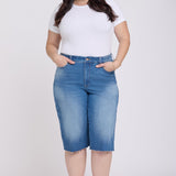 Kristie '80s Bermuda Denim Shorts In Plus Size - Pacifica