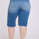 Kristie '80s Bermuda Denim Shorts In Plus Size - Pacifica
