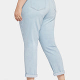 Margot Girlfriend Jeans In Plus Size - Brightside