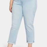 Margot Girlfriend Jeans In Plus Size - Brightside