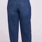 Alyssa Relaxed Crop Jeans In Plus Size - Sunset Villa